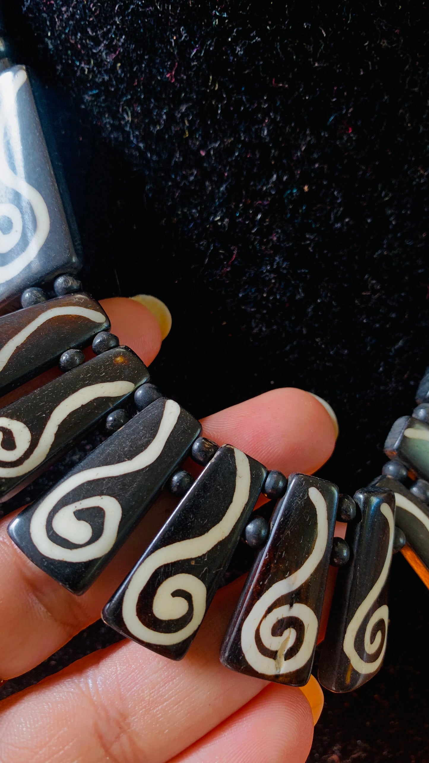 HANDCRAFTED BEADS NECKLACE #A211