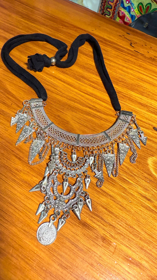 BOHEMIAN STYLE HANDCRAFTED NECKLACE #NECK32