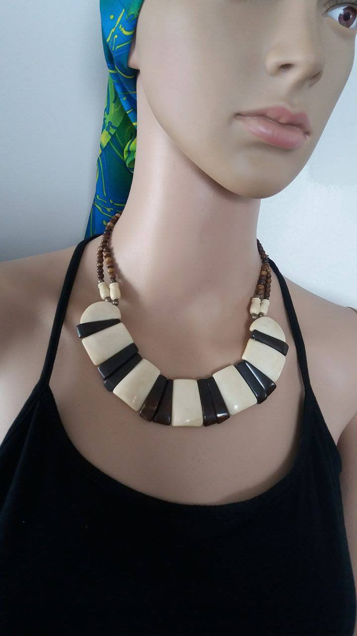 BOHEMIAN STYLE HANDCRAFTED BONE NECKPIECE