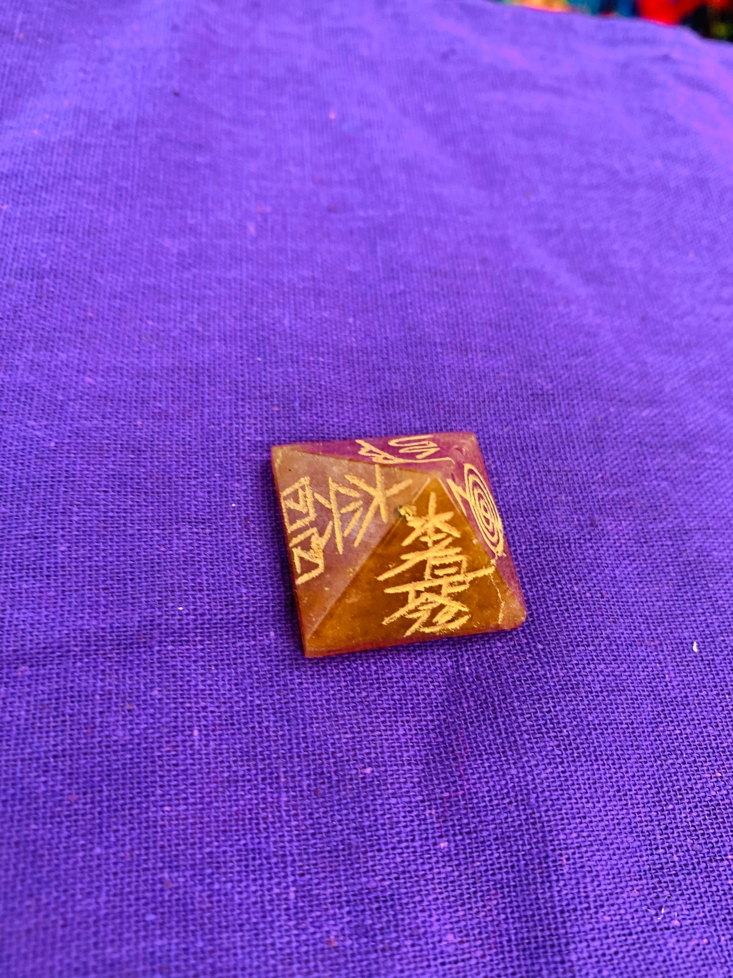 BOHO NATURAL STONE PYRAMID # 12214