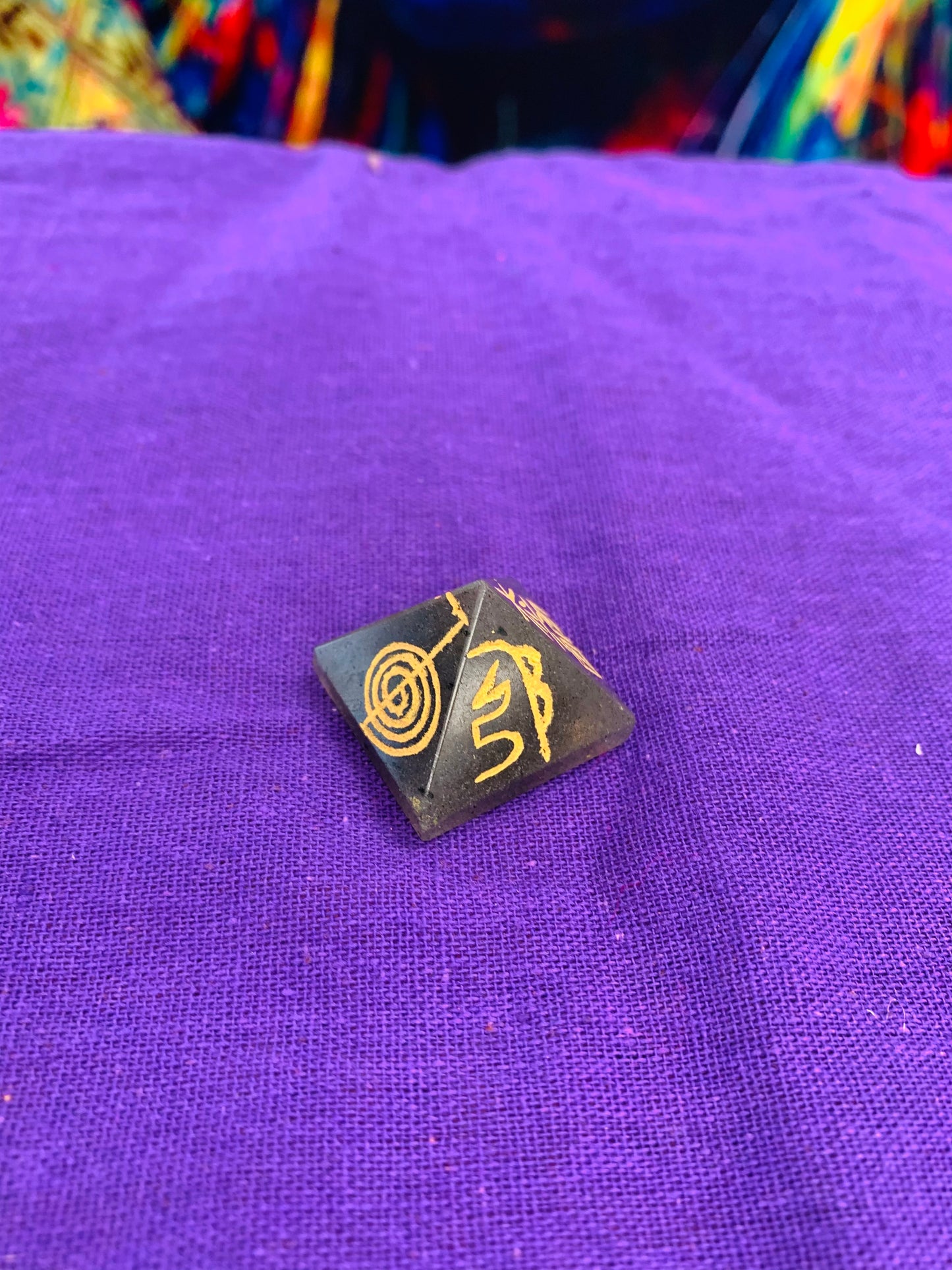 BOHO NATURAL STONE PYRAMID # 12216