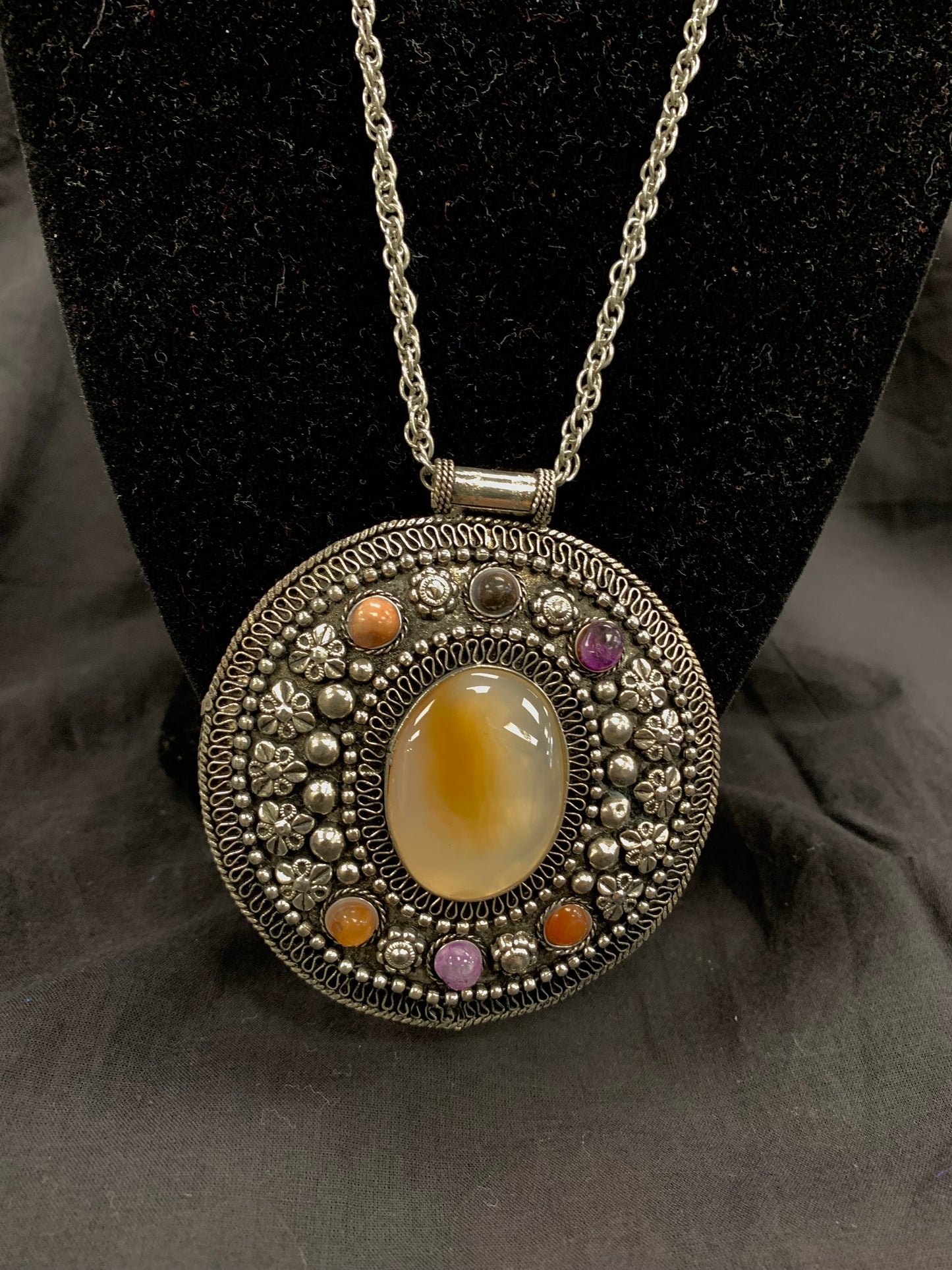 BOHEMIAN STYLE HANDCRAFTED STONES NECKLACE #711