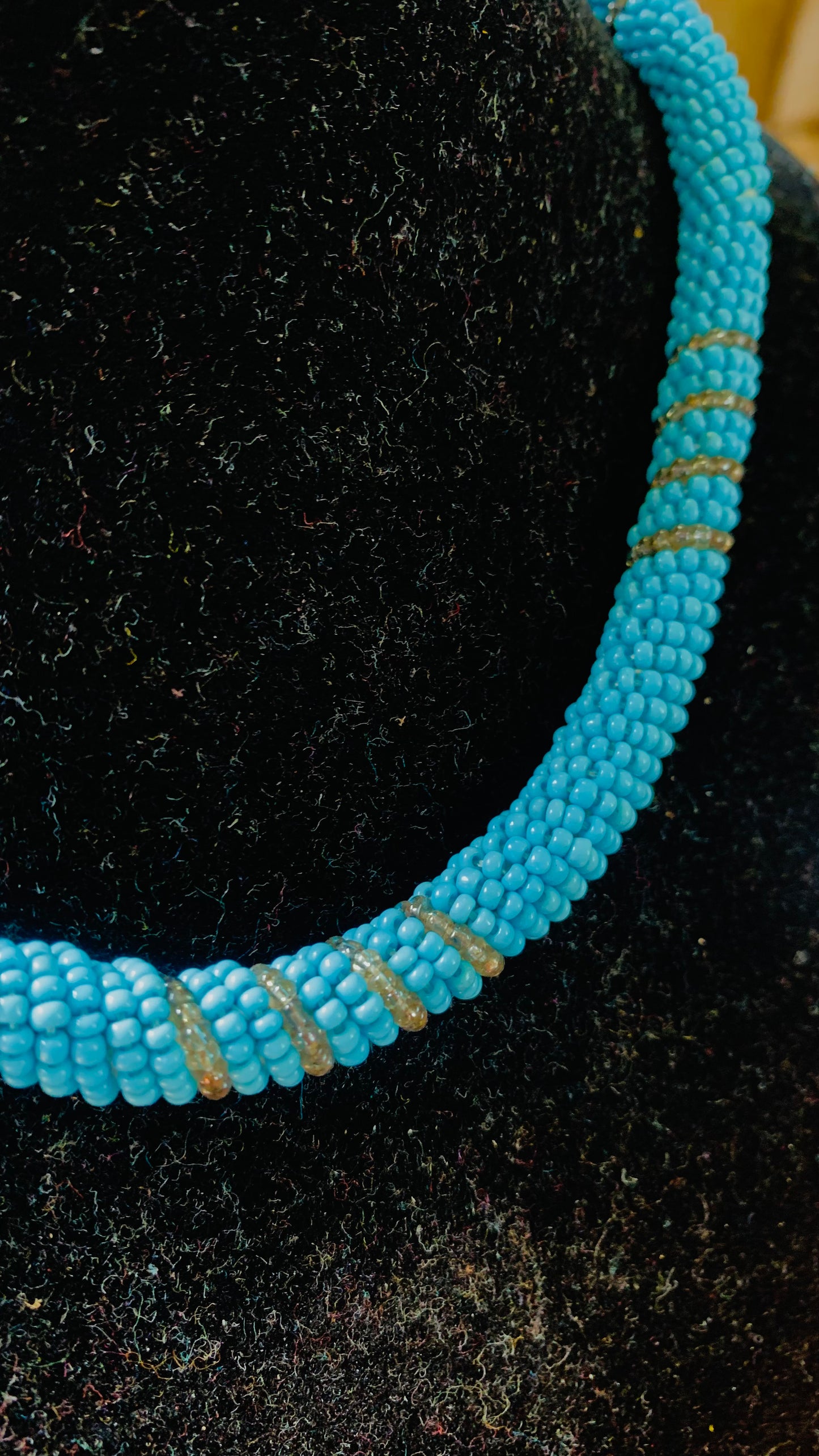 HANDCRAFTED BEADS NECKLACE #A210