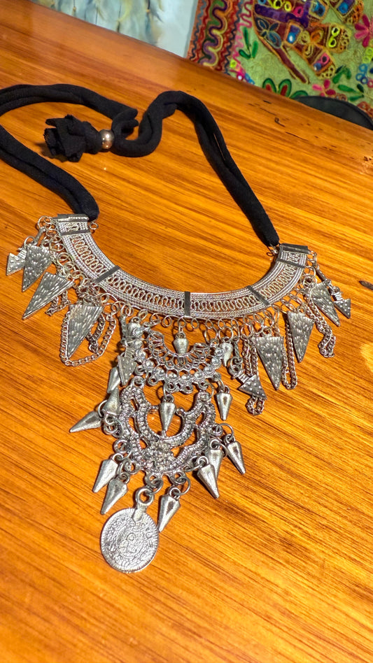 BOHEMIAN STYLE HANDCRAFTED NECKLACE #NECK32