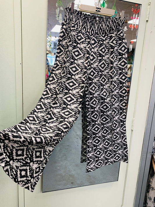 BOHO STYLE HANDCRAFTED  HIPPIE PANTS #3519