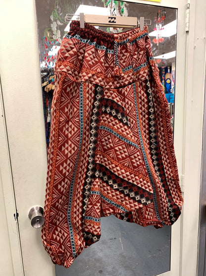 HANDCRAFTED  WARM  DROP CROTCH PANTS #665557
